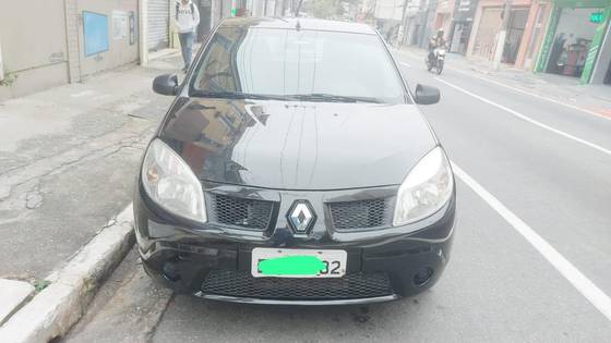 RENAULT SANDERO 1.0 EXPRESSION 16V FLEX 4P MANUAL RENAULT SANDERO 1.0 EXPRESSION 16V FLEX 4P MANUAL
